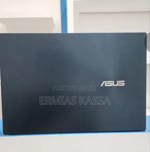 New Laptop Asus ZenBook UX510UW 16GB Intel Core I7 SSD 512GB