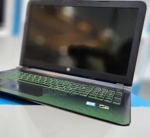 Laptop HP Pavilion Power 15 8GB Intel Core I5 HDD+SSD 1.5T