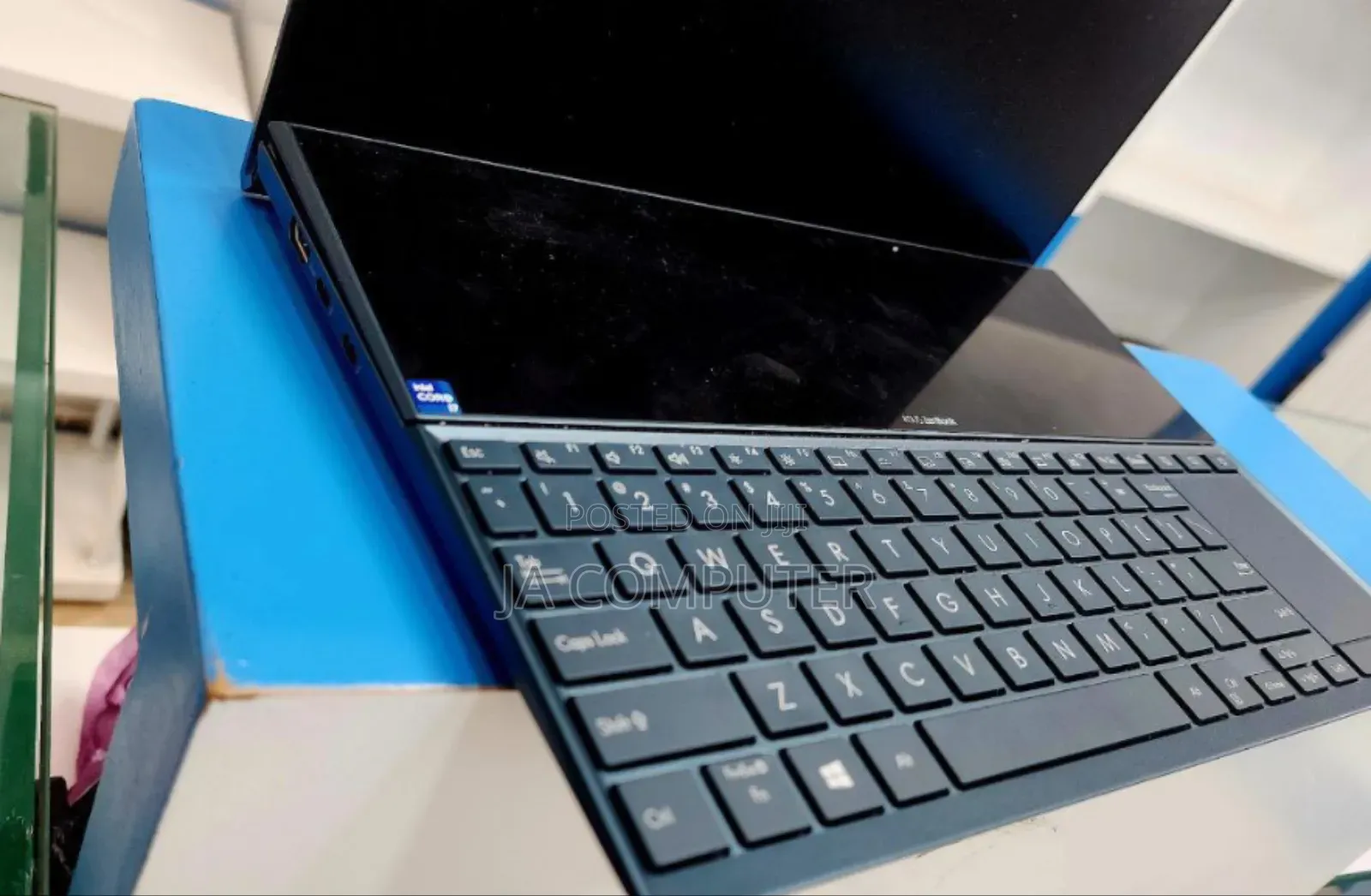 New Laptop Asus ZenBook UX430UQ 16GB Intel Core I7 SSD 512GB