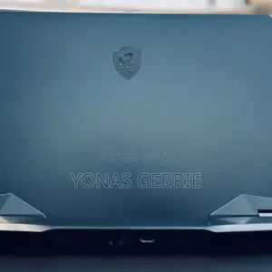 New Laptop MSI Raider GE76 12UGS 16GB Intel Core I7 SSD 1T