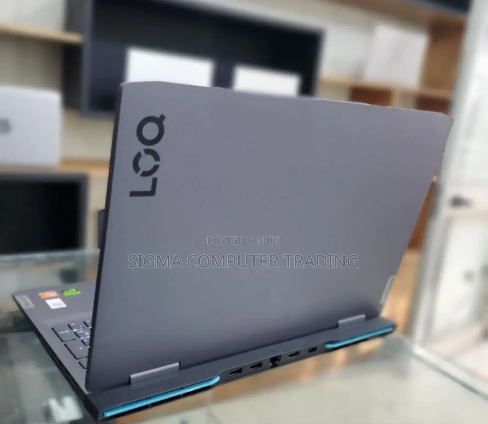 New Laptop Lenovo LOQ 15IRH8 16GB AMD Ryzen 7 SSD 512GB