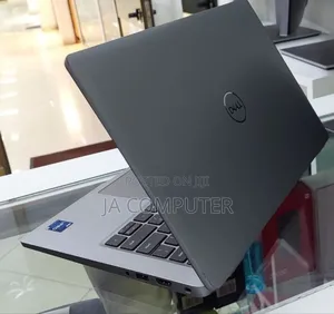 New Laptop Dell Latitude 5440 16GB Intel Core I5 SSD 256GB