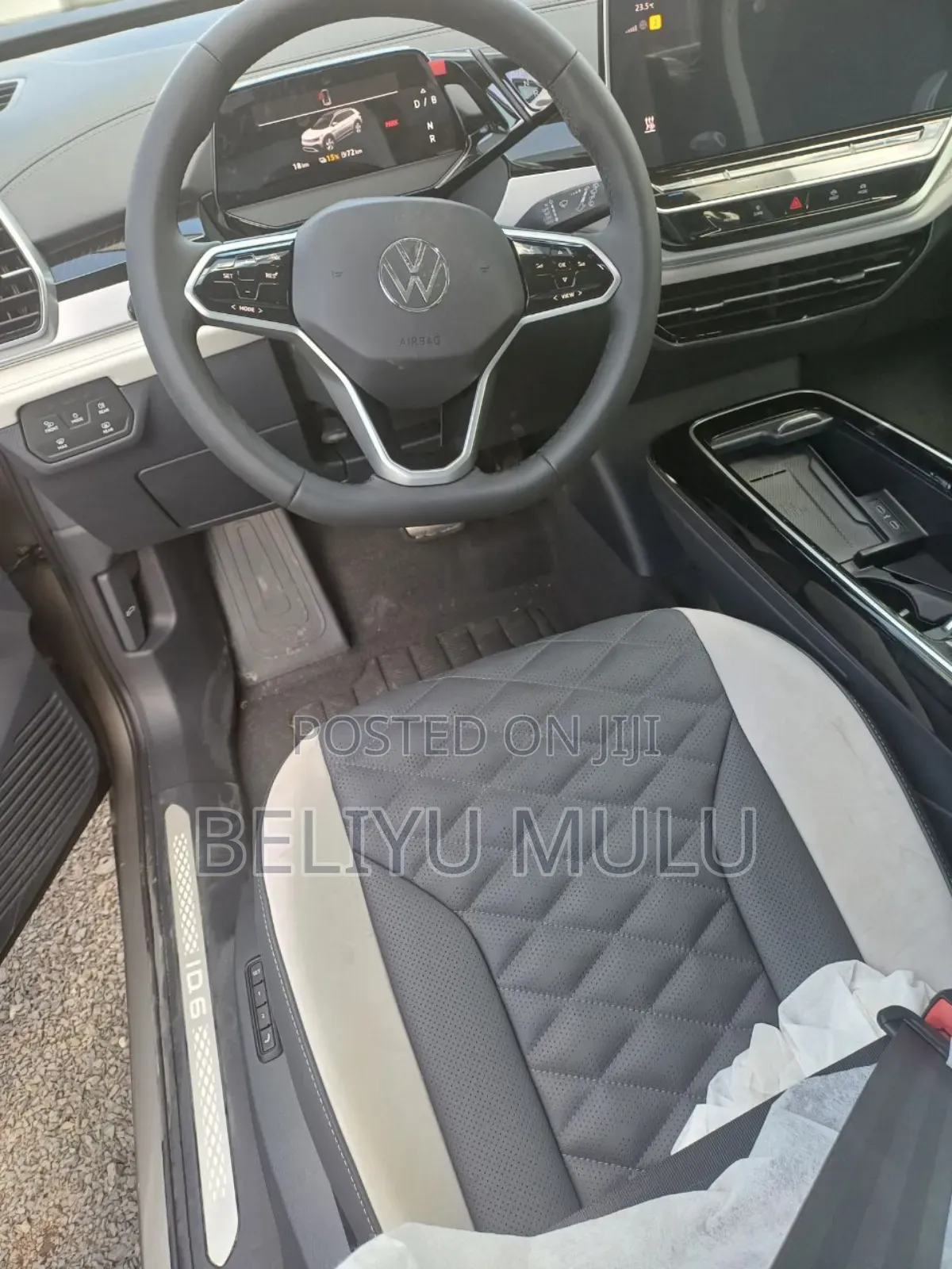 New Volkswagen ID.6 2024 Gold