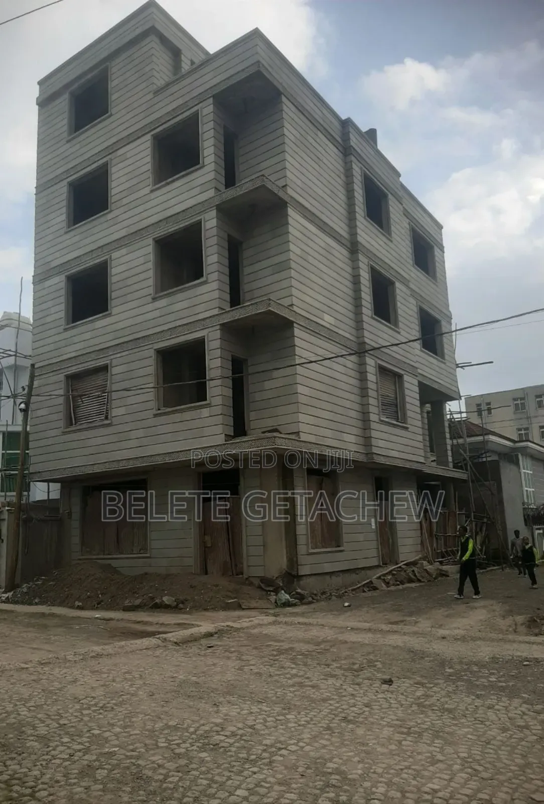 7bdrm House in Figa -Semit G+3,, Bole for sale