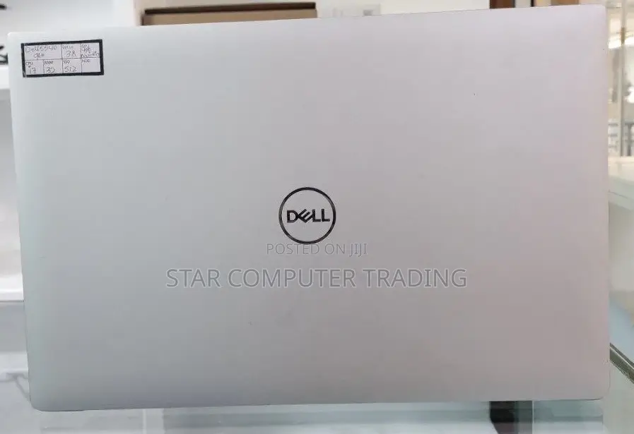 New Laptop Dell Precision 15 3520 32GB Intel Core I7 SSD 512GB