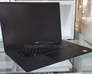 New Laptop Dell Precision 15 3520 32GB Intel Core I7 SSD 512GB