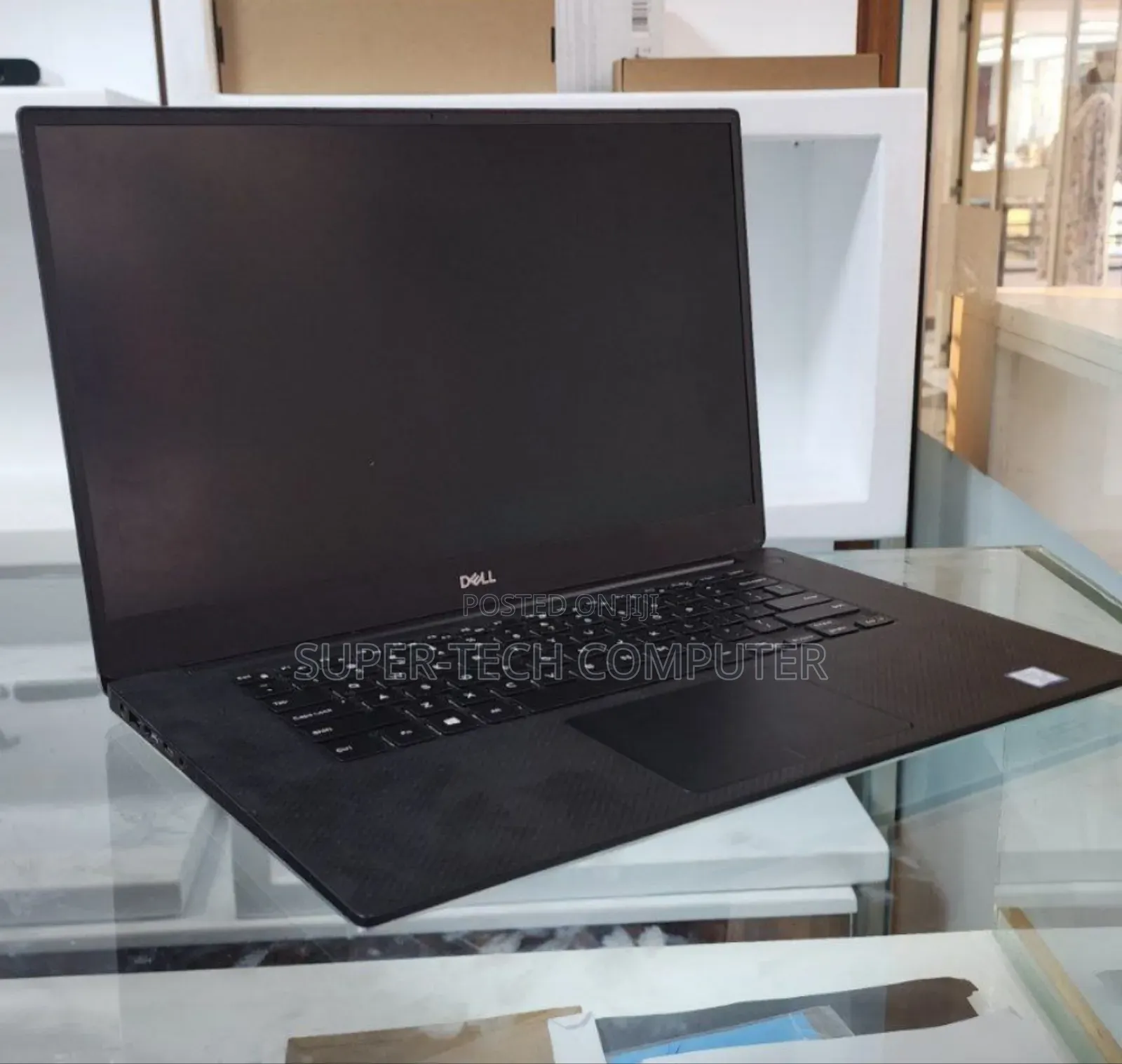 New Laptop Dell Precision 15 3551 32GB Intel Core I7 SSD 512GB