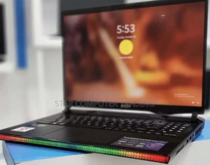 New Laptop MSI Raider GE76 12UGS 16GB Intel Core I9 SSD 1T