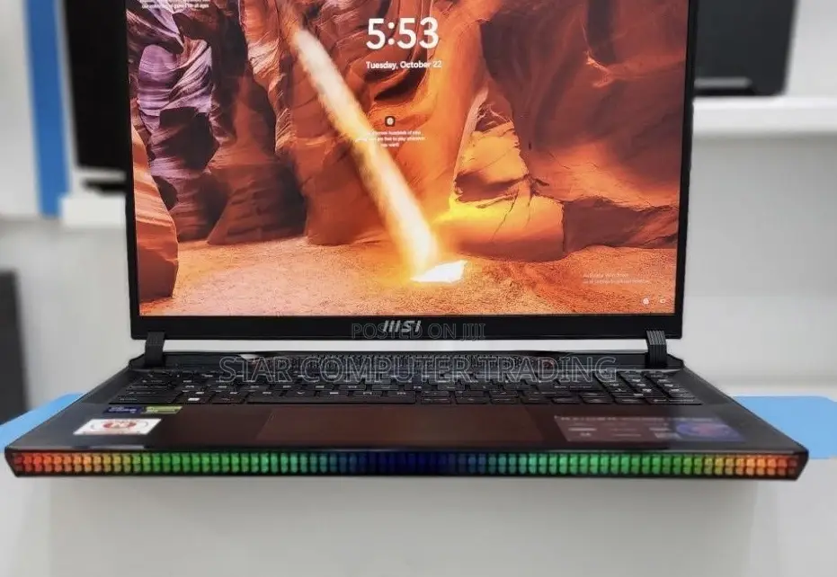 New Laptop MSI Raider GE76 12UGS 16GB Intel Core I9 SSD 1T
