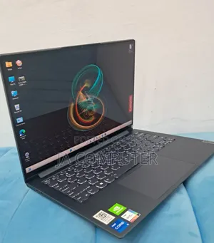 New Laptop Lenovo ThinkPad Yoga 16GB Intel Core I5 SSD 512GB