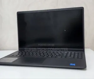 New Laptop Dell Precision 15 3520 8GB Intel Core I5 SSD 512GB