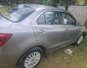 Suzuki Dzire 2022 Gray