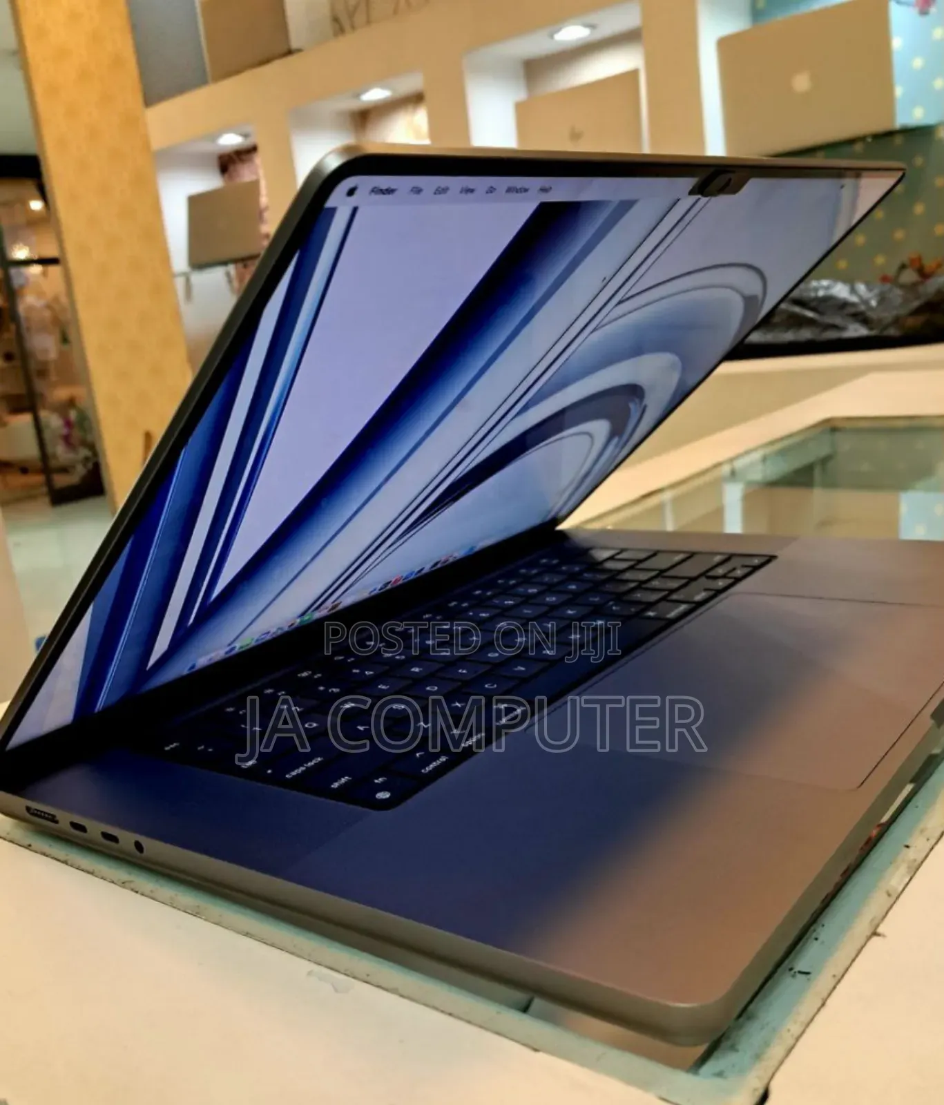 New Apple MacBook Pro 2023 M3 Pro 16-Inch 32GB Apple M2 SSD 512GB