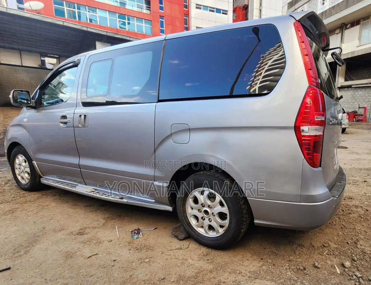 Hyundai Starex 2012 Silver