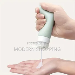 Photo - Portable Cosmetics Bottle