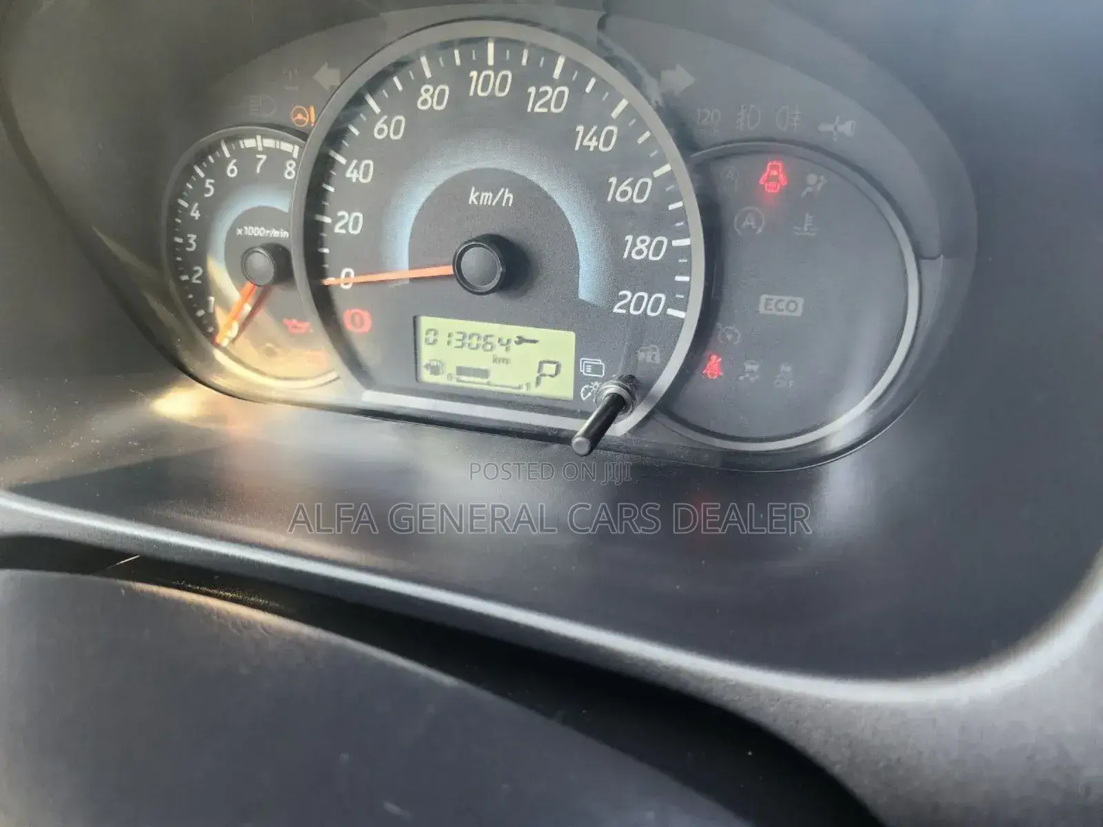 Mitsubishi Attrage 2022 Silver