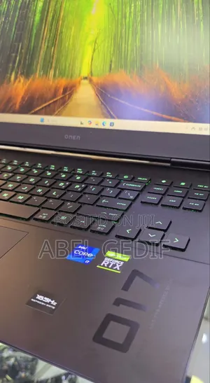 New Laptop HP Omen 17 16GB Intel Core i7 SSD 1T