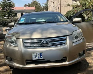 Toyota Corolla 2009 Gold