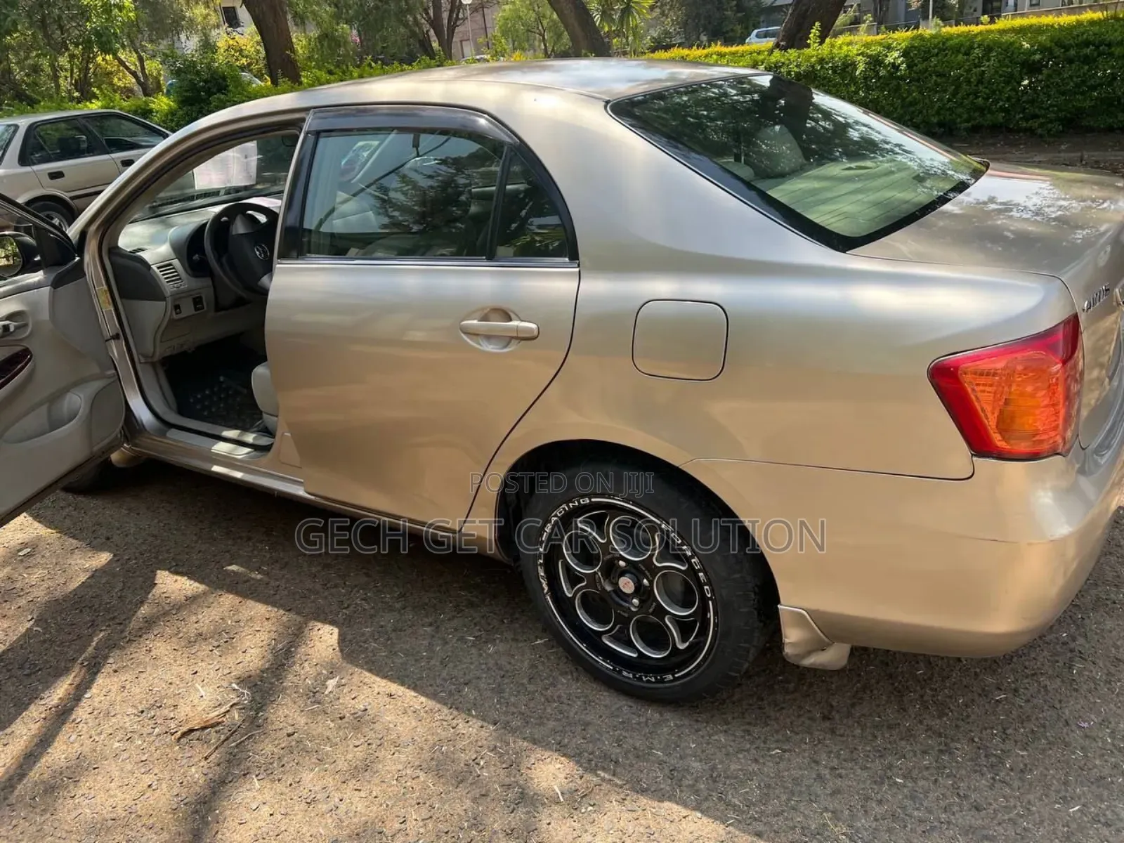 Toyota Corolla 2009 Gold