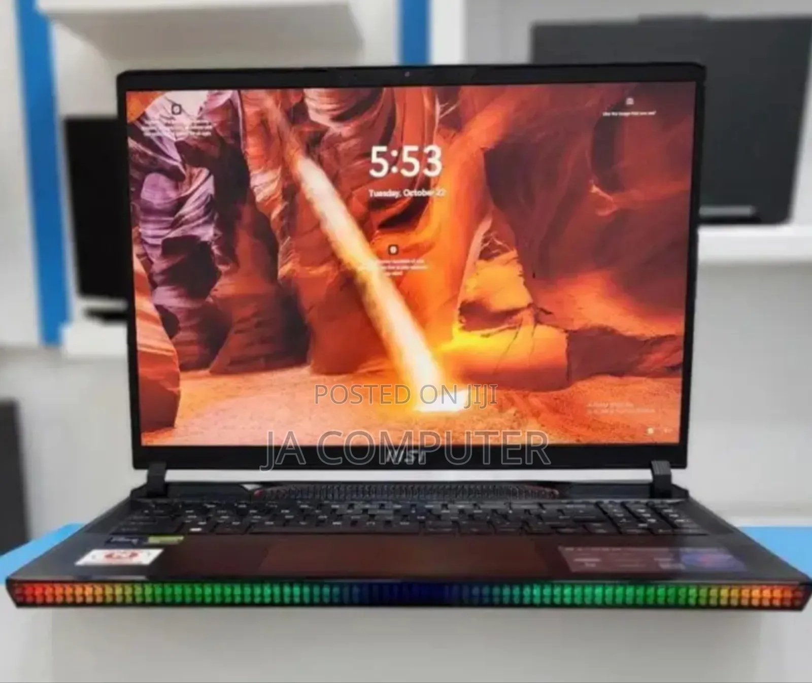 New Laptop MSI Raider GE76 12UGS 16GB Intel Core I9 SSD 1T