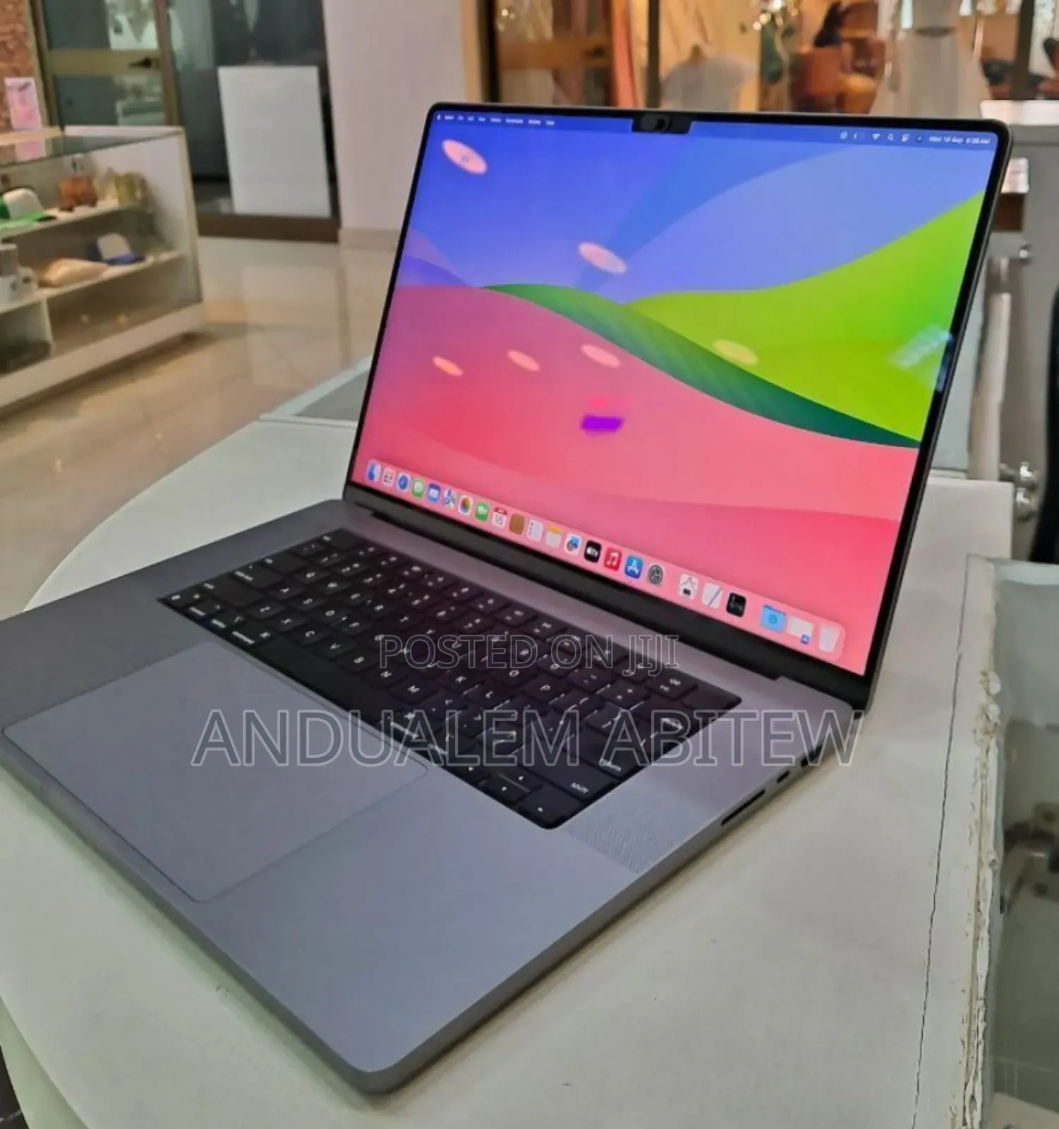 New Apple MacBook Pro 2023 M2 Pro 16-Inch 32GB Apple M2 SSD 512GB