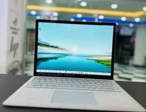 New Laptop Microsoft Surface 8GB AMD Ryzen 5 SSD 512GB