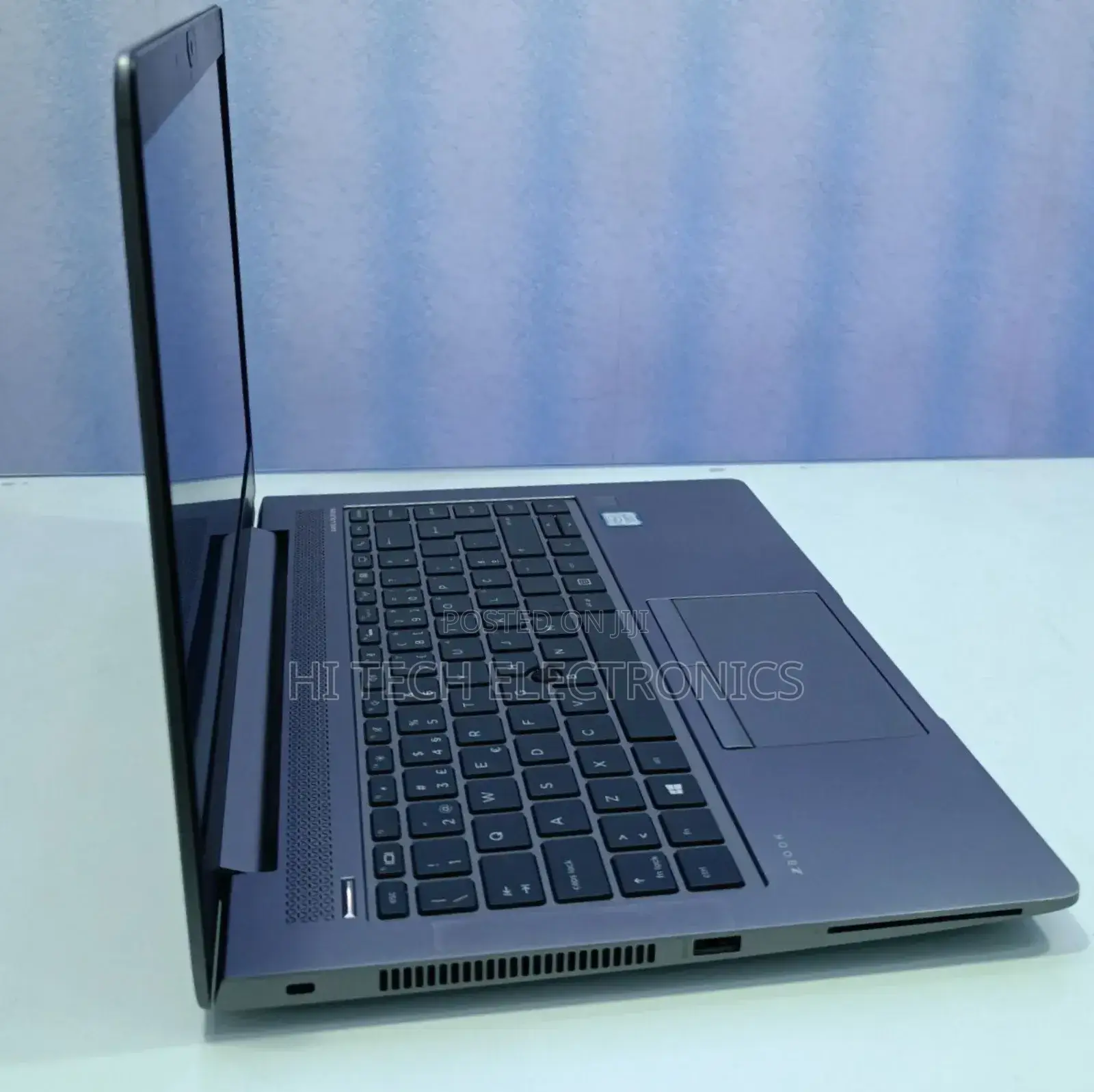 New Laptop HP ZBook Studio 8GB Intel Core I5 SSD 256GB