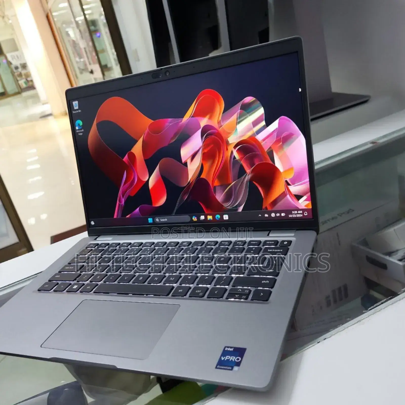 New Laptop Dell Latitude 5310 16GB Intel Core I5 SSD 256GB