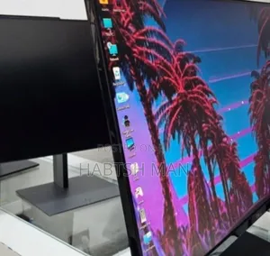 Photo - Monitor 24 Inch