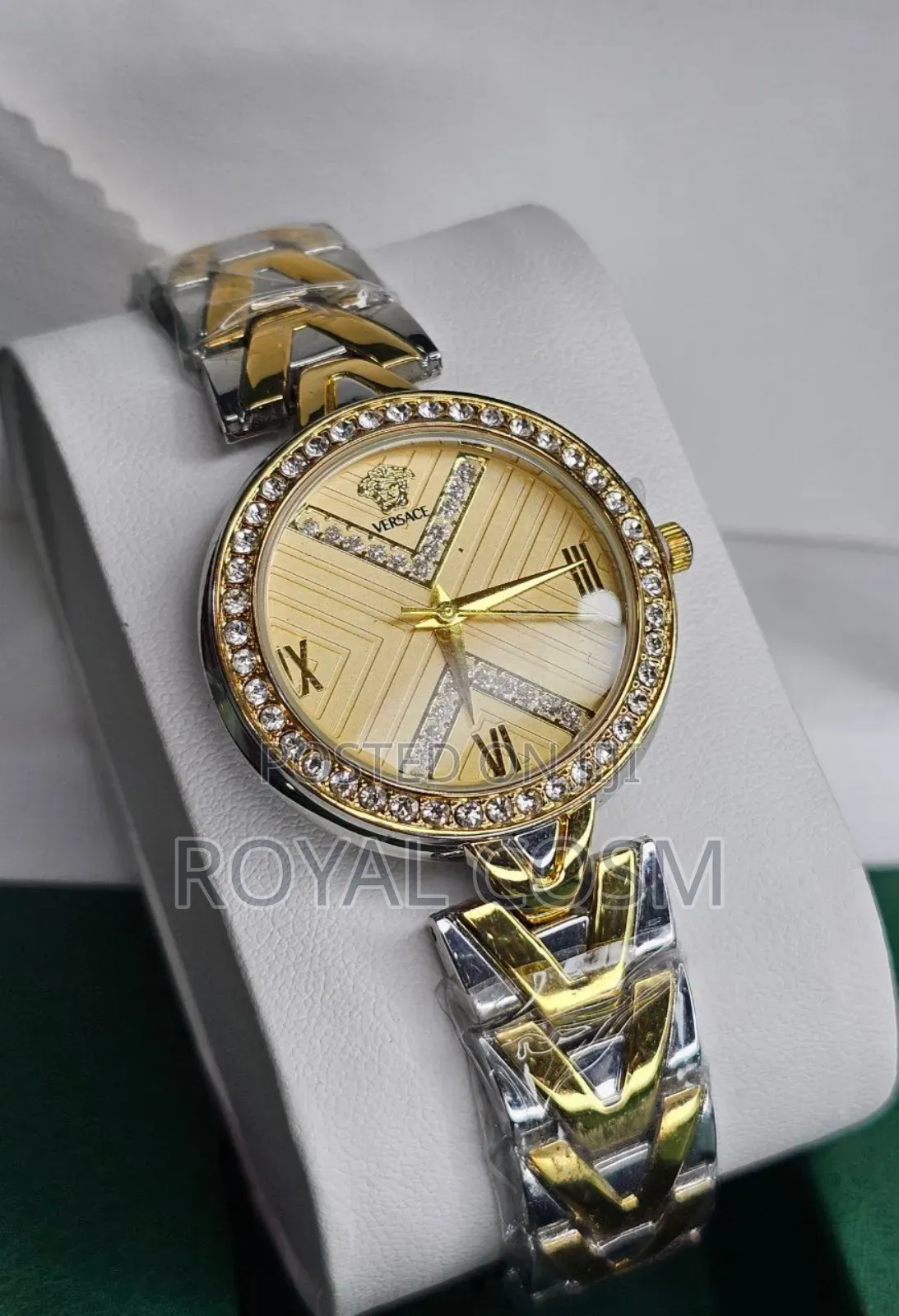 Versace የሴቶች Watches