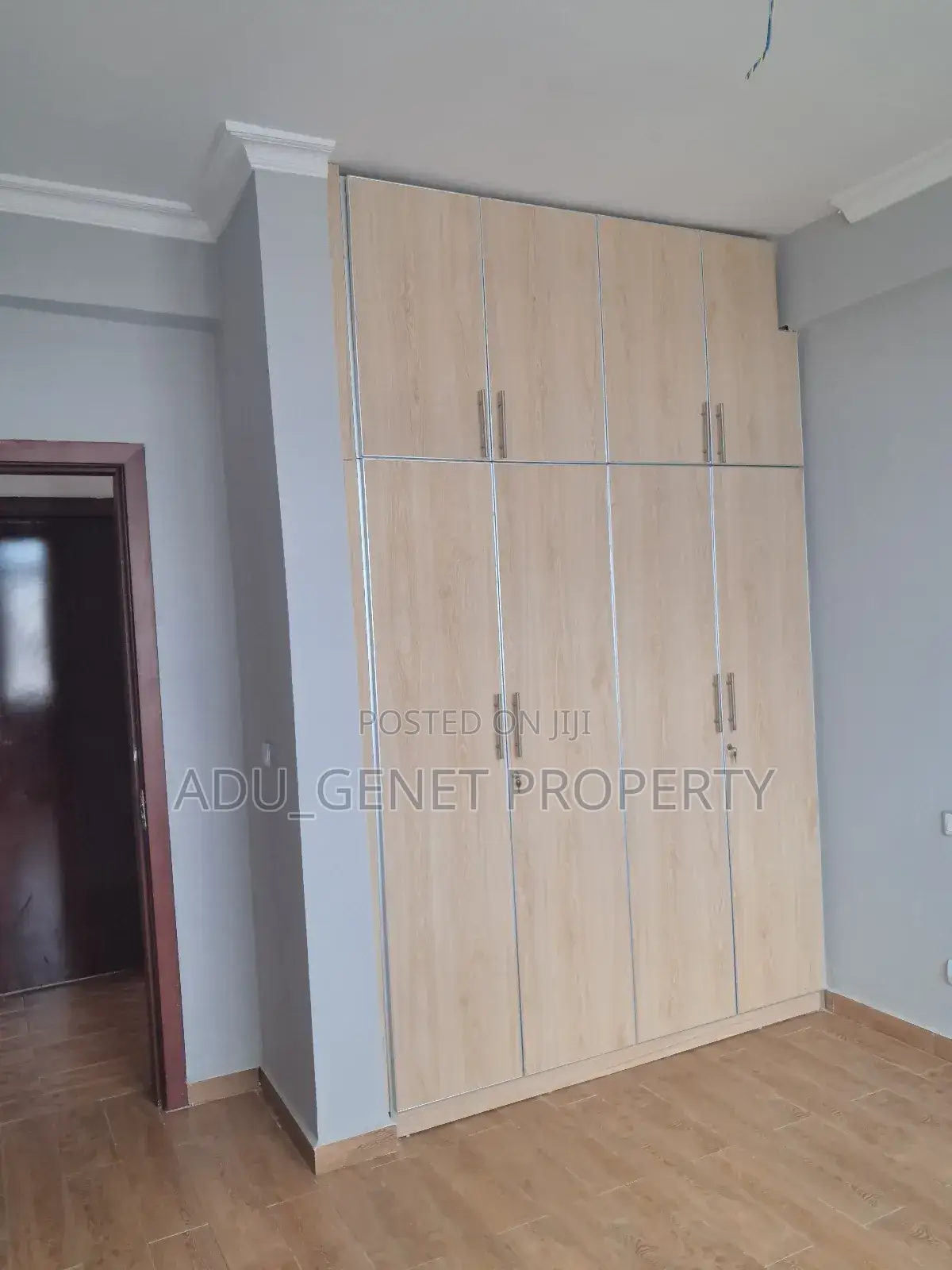 Furnished 3bdrm Apartment in ኖህ, Yeka for sale
