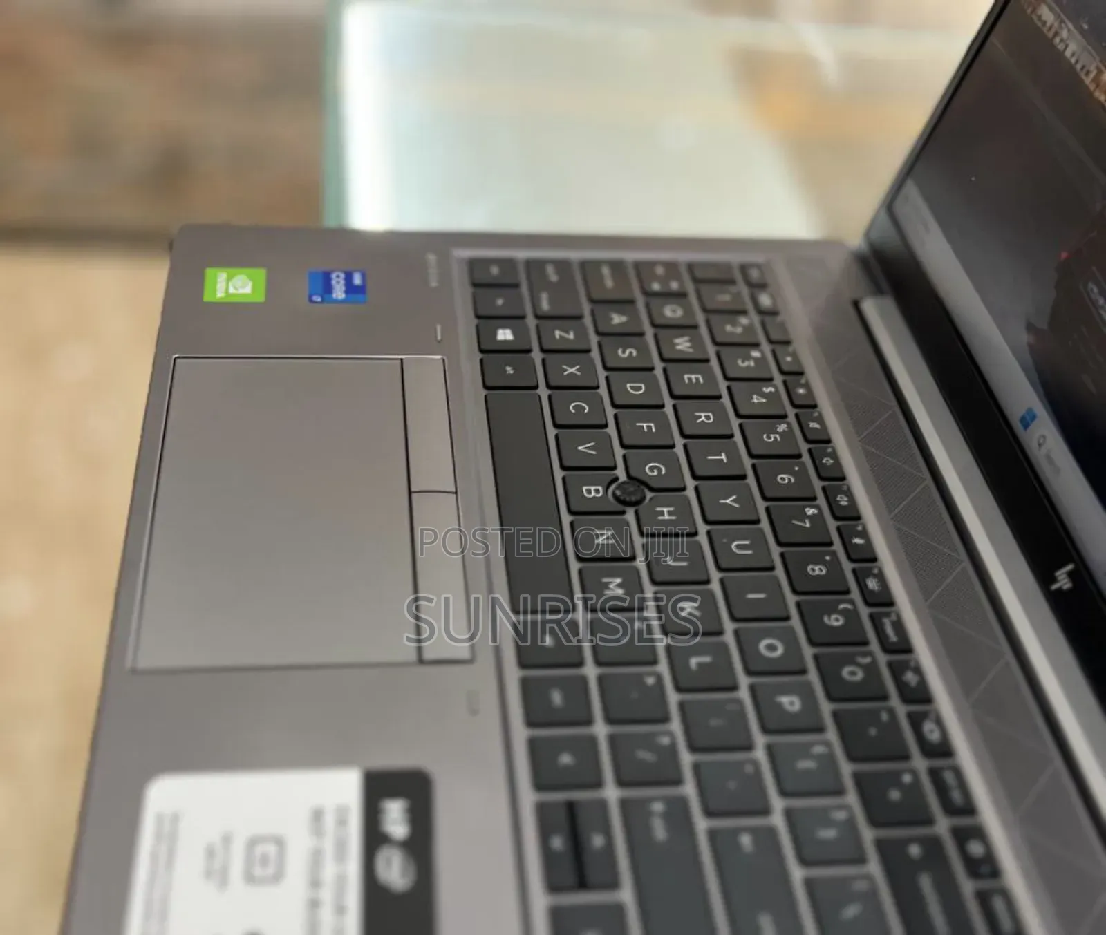 New Laptop HP ZBook Firefly G8 16GB Intel Core I7 SSD 512GB