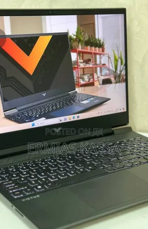 New Laptop HP Victus 16 16GB Intel Core I7 SSD 512GB