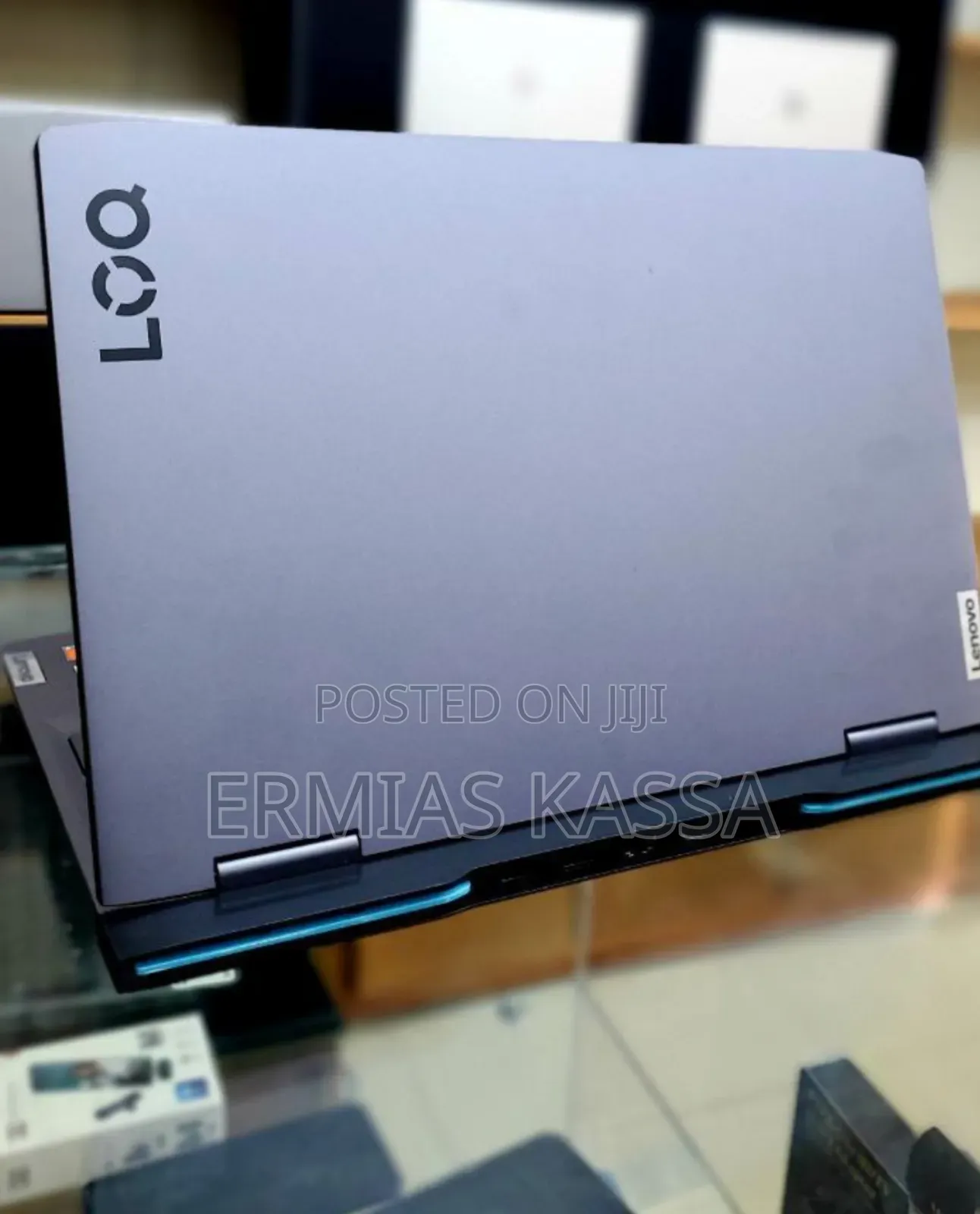 New Laptop Lenovo LOQ 15IRH8 16GB AMD Ryzen 7 SSD 512GB