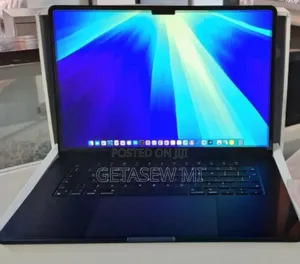 Photo - New Laptop Apple MacBook Air 2020 M1 8GB Apple M1 SSD 256GB