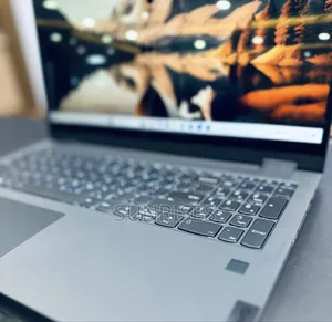 Photo - New Laptop Lenovo Flex 5 8GB Intel Core I5 SSD 512GB