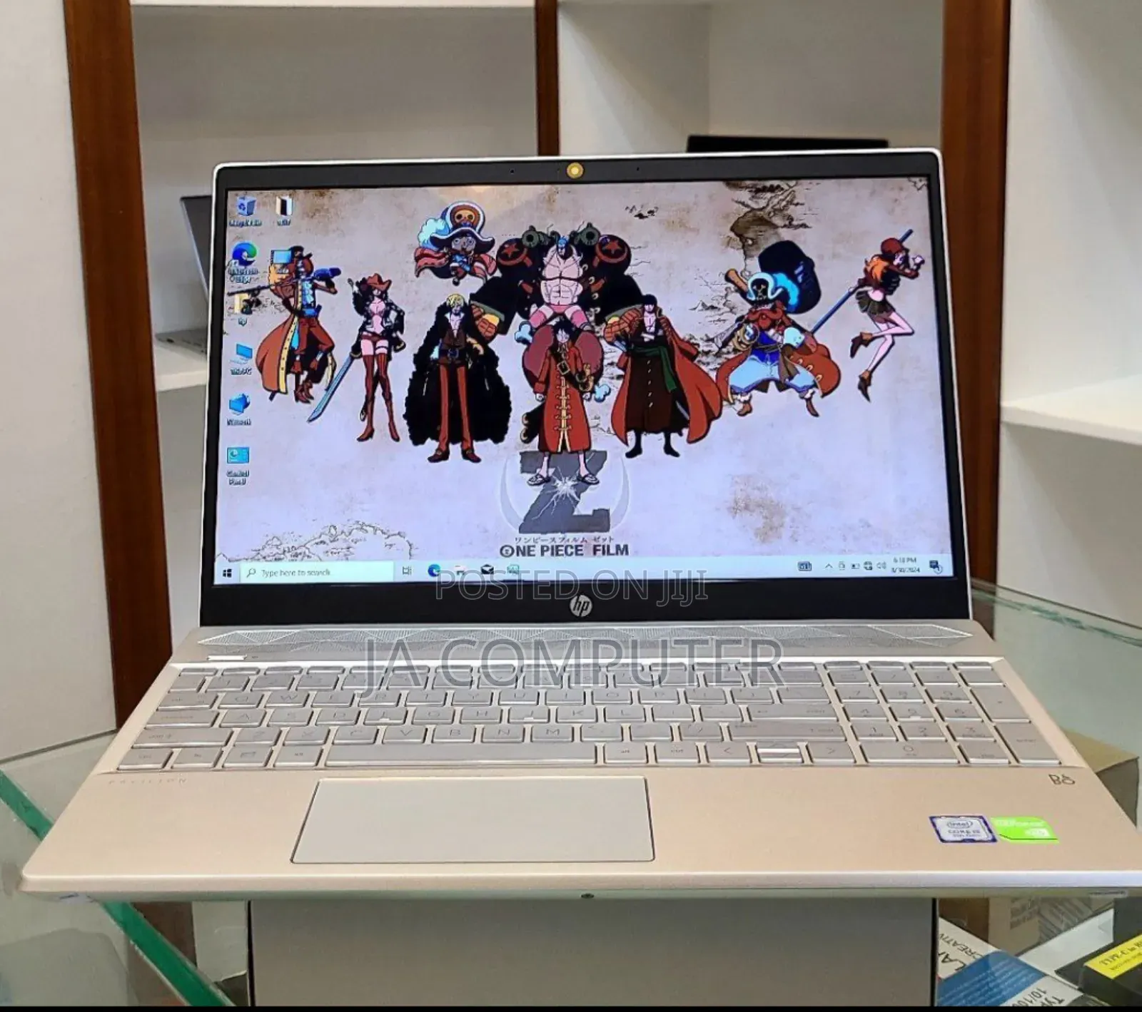 New Laptop HP Pavilion 15 8GB Intel Core I5 SSHD (Hybrid) 750GB