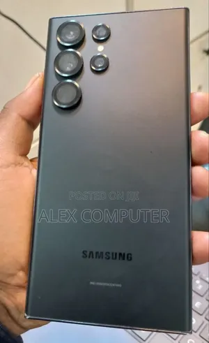 Photo - New Samsung Galaxy S22 Ultra 512 GB Black