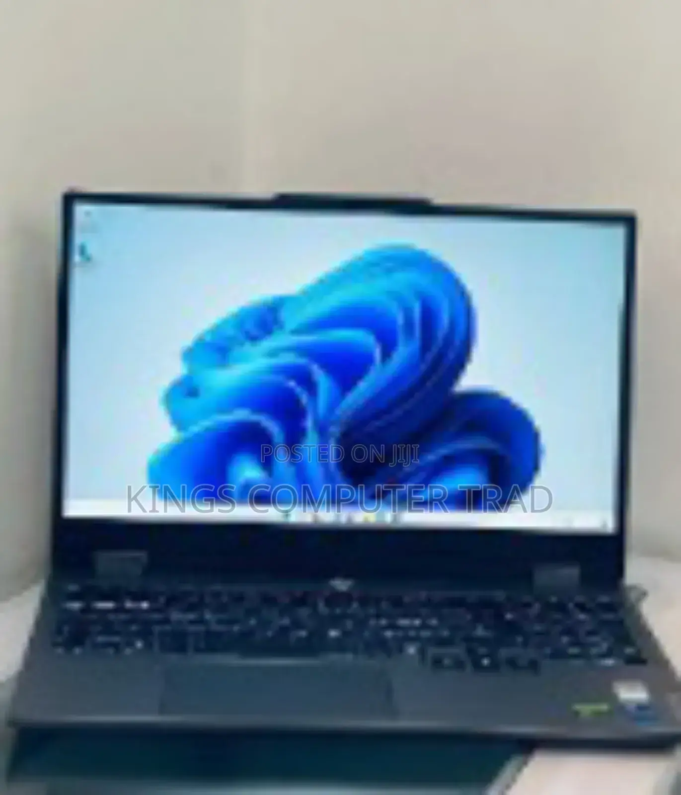 New Laptop Lenovo LOQ 15IRH8 16GB Intel Core I7 SSD 512GB