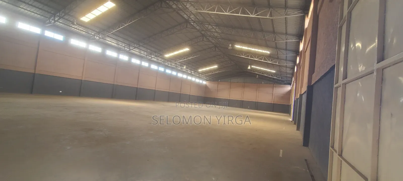 For Rent የሚከራይ መጋዘን