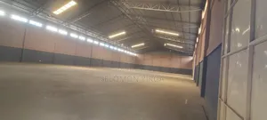 For Rent የሚከራይ መጋዘን