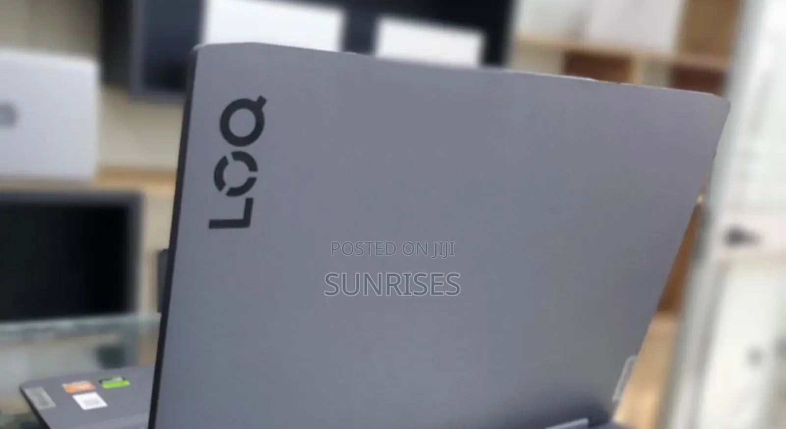 New Laptop Lenovo LOQ 15IRH8 16GB AMD Ryzen 7 SSD 512GB