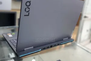 New Laptop Lenovo LOQ 15IRH8 16GB AMD Ryzen 7 SSD 512GB