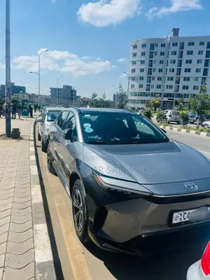 New Toyota bZ4X 2024 Gray