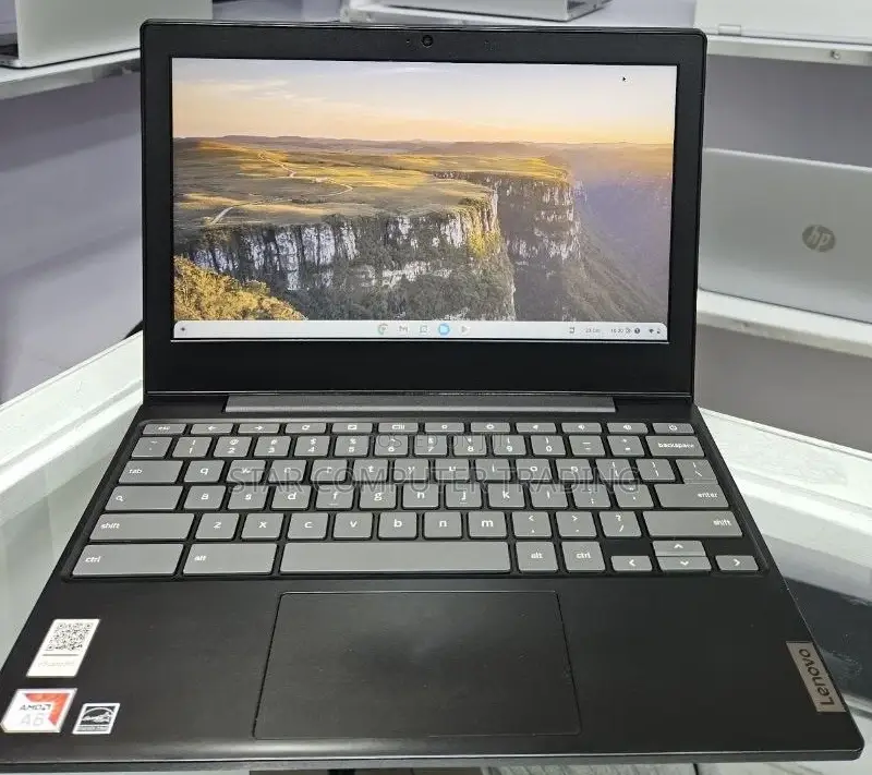 New Laptop Lenovo Chromebook C330 4GB AMD A6 SSD 32GB