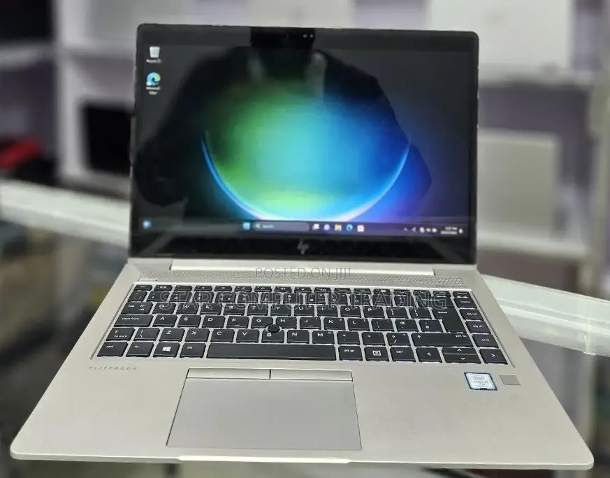 New Laptop HP EliteBook 840 G5 8GB Intel Core I5 SSD 512GB