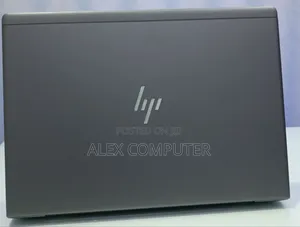 New Laptop HP ZBook Studio 8GB Intel Core I7 SSD 256GB