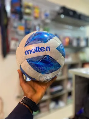 Photo - Molten Europe Standard Football