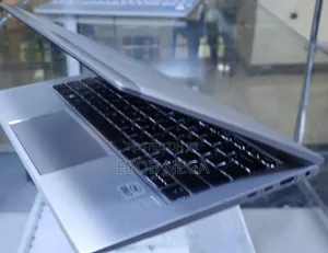 New Laptop HP EliteBook 830 G7 16GB Intel Core I7 SSD 512GB