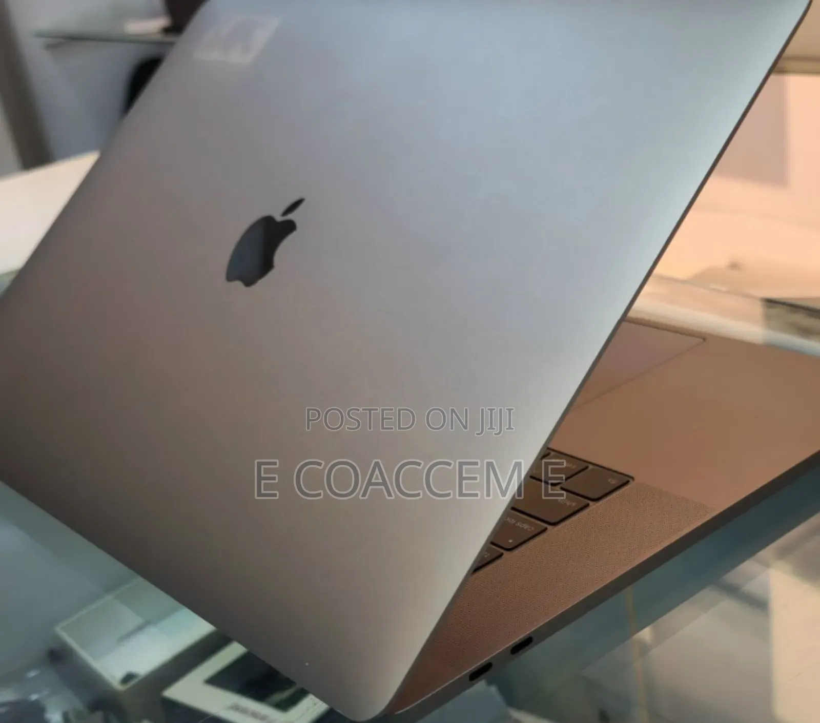 New Laptop Apple MacBook 16GB Intel Core I7 SSD 512GB